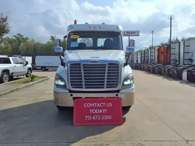 2019 FREIGHTLINER/MERCEDES CASCADIA 125