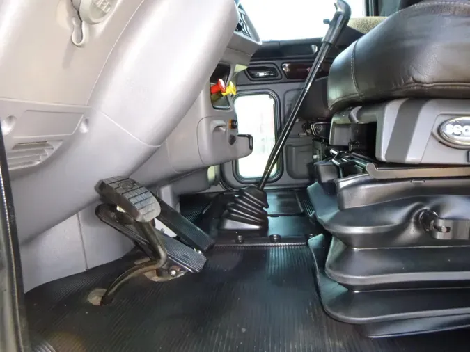 2019 Peterbilt 389