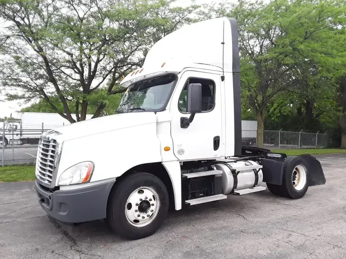 2020 FREIGHTLINER/MERCEDES CASCADIA 1258908b83fea36f0242f39b14422978846