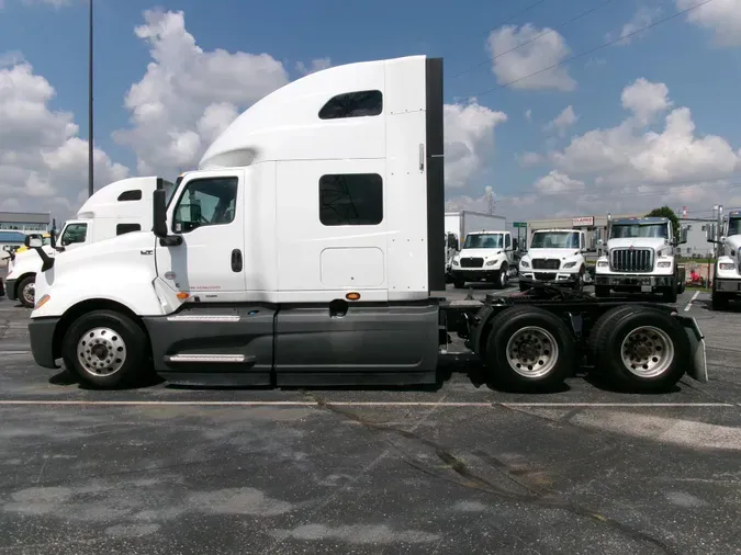 2022 International LT625890a55149467fa6fa13c944a65aaf380