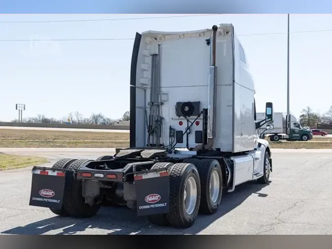 2021 PETERBILT 579