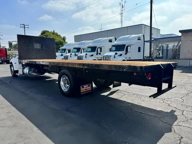 2019 Peterbilt 337