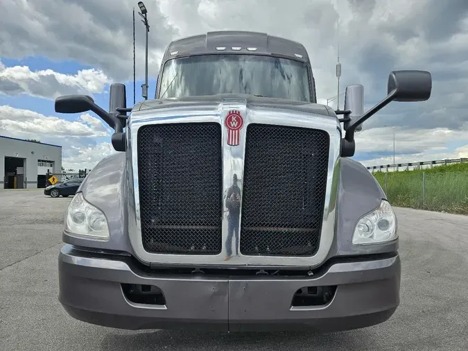2022 KENWORTH T680