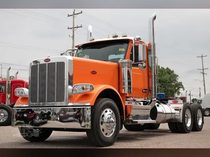 2025 PETERBILT 589