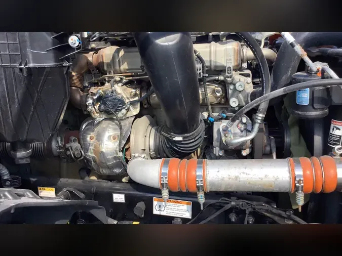 2023 Freightliner Cascadia 126