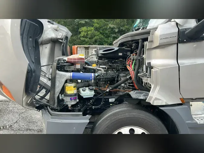 2022 Freightliner Cascadia