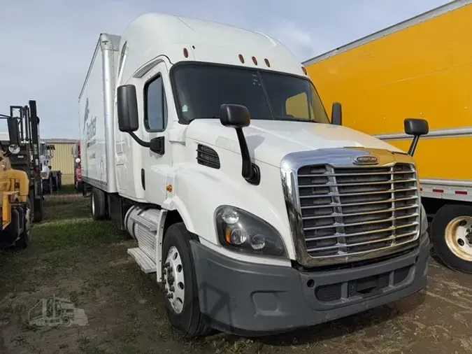 2015 FREIGHTLINER CASCADIA 125891a1c1c9b37180e93d9fcc4778b0ed8