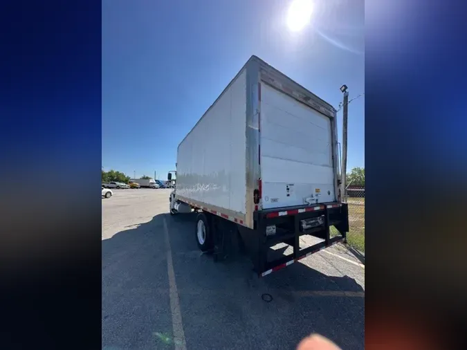 2019 NAVISTAR INTERNATIONAL 4300