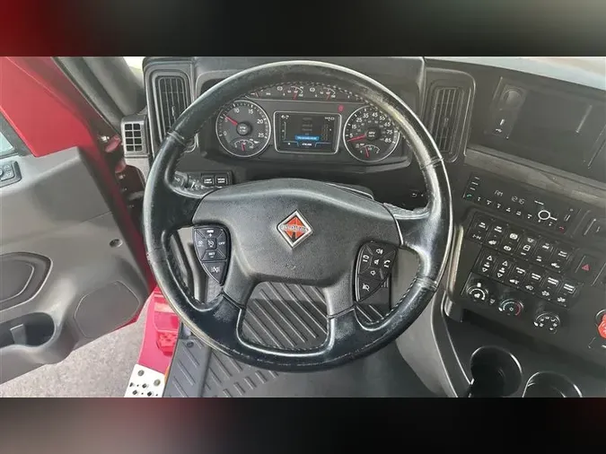 2023 INTERNATIONAL LT