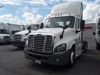 2019 FREIGHTLINER CASCADIA 125