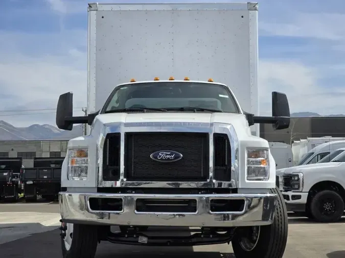 2025 Ford F-650SD