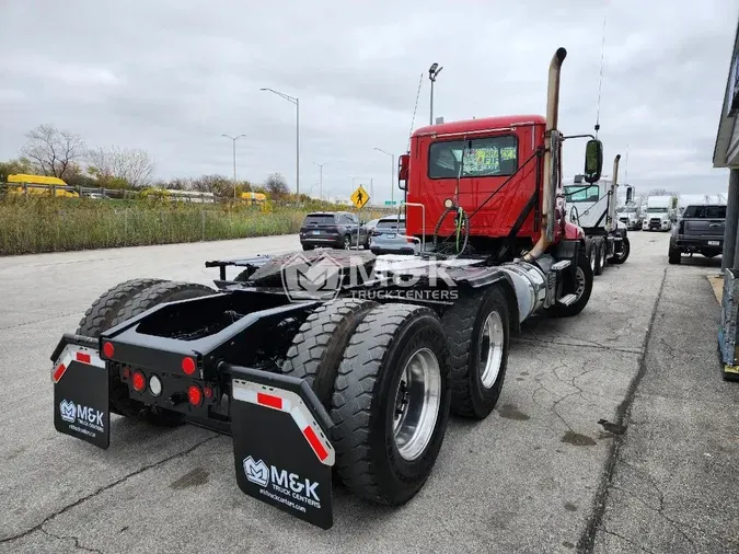 2018 MACK CXU613