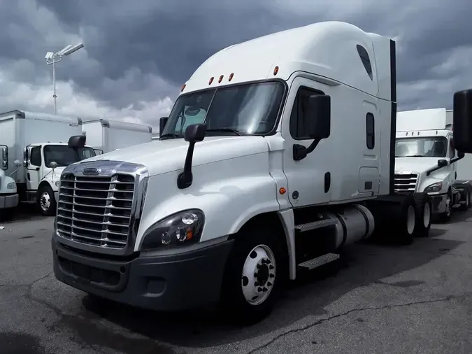 2020 FREIGHTLINER/MERCEDES CASCADIA 125892b1ce918b46d9cfa73103c3662dec6