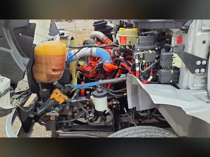 2019 NAVISTAR INTERNATIONAL 4300LP (4X2)