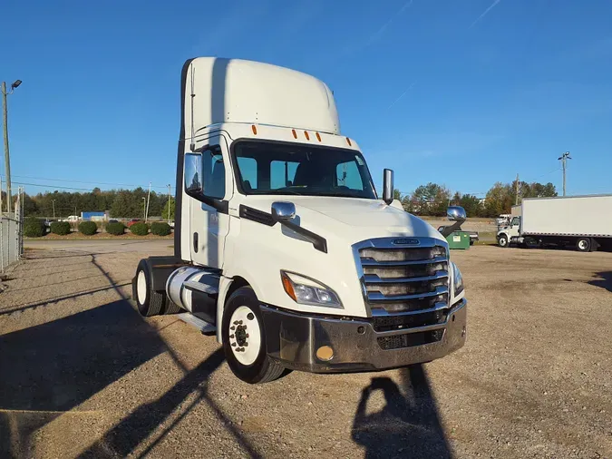 2019 FREIGHTLINER/MERCEDES NEW CASCADIA 126