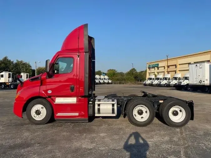 2021 Freightliner Cascadia
