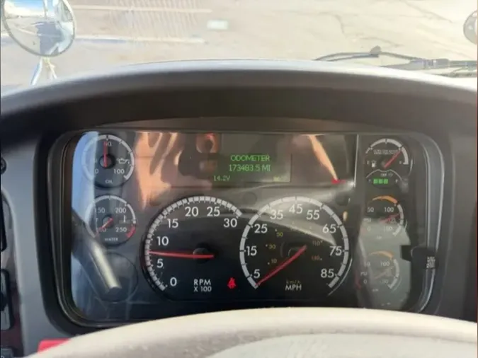 2020 FREIGHTLINER/MERCEDES M2 106