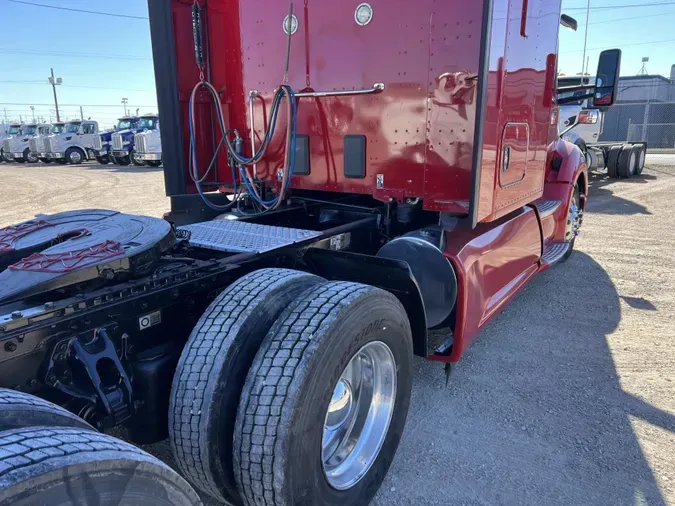 2020 Kenworth T680