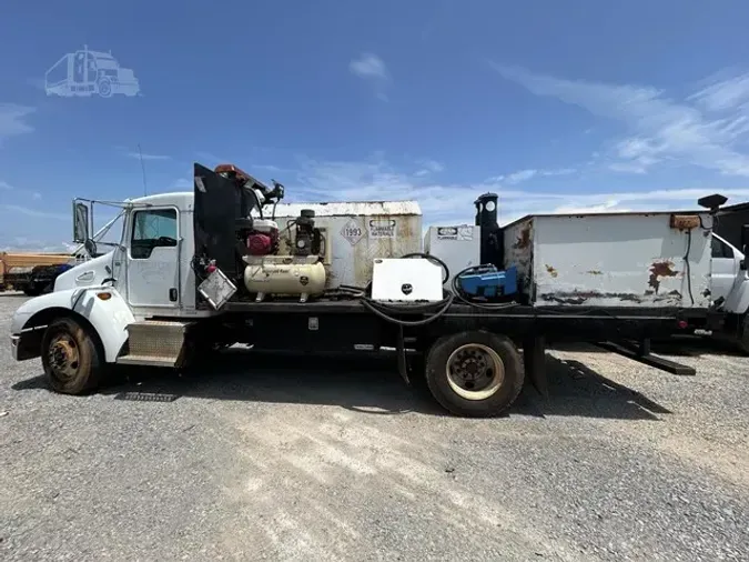 2007 KENWORTH T300