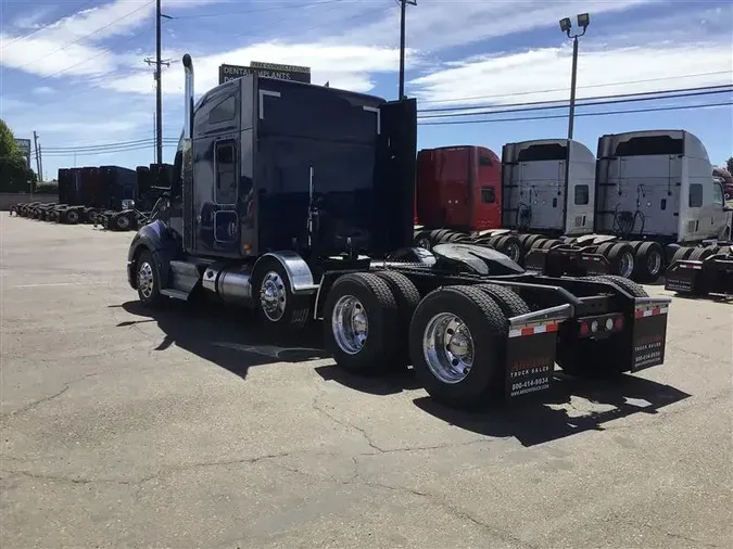 2021 KENWORTH T680893b71da72360b5392bc1c20f82fd270