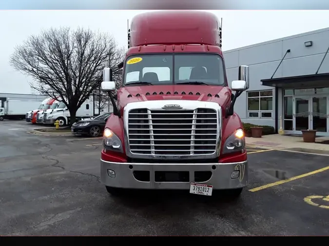 2020 FREIGHTLINER/MERCEDES CASCADIA 113