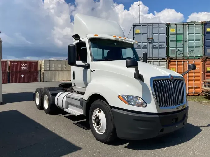 2019 NAVISTAR INTERNATIONAL LT625 DAYCAB T/A893da7d13fb6e43628d7a103e5e40ab7
