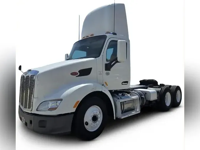 2016 Peterbilt 579893eb6bc03f71fc26acc598f100bd20b