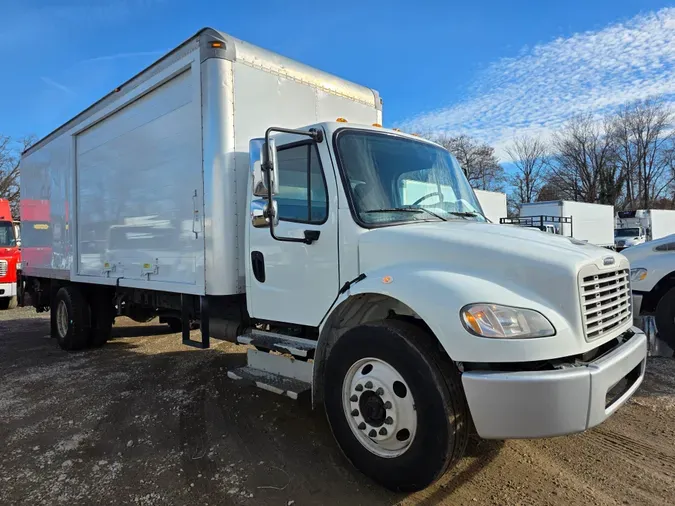 2016 FREIGHTLINER/MERCEDES M2 106