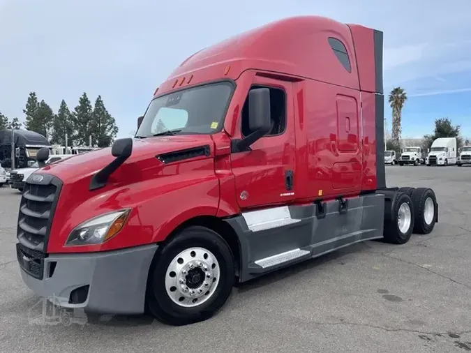 2020 FREIGHTLINER CASCADIA 126894335c18521d37b44e121143e9784e2