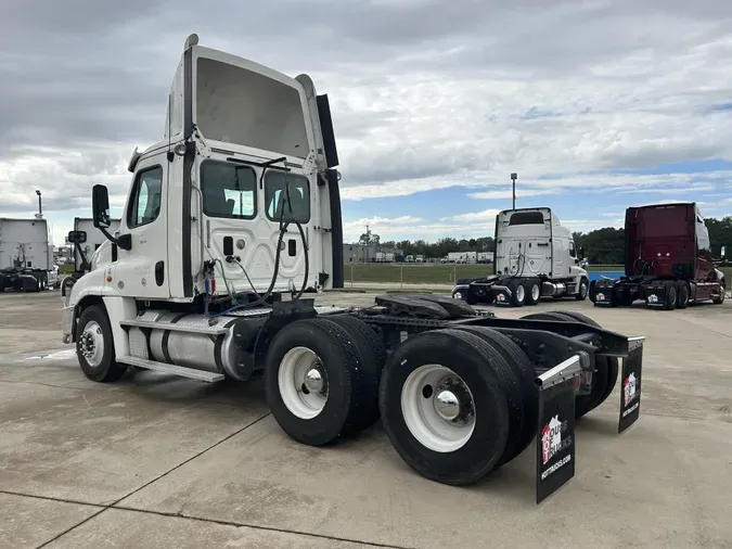 2015 Freightliner Cascadia