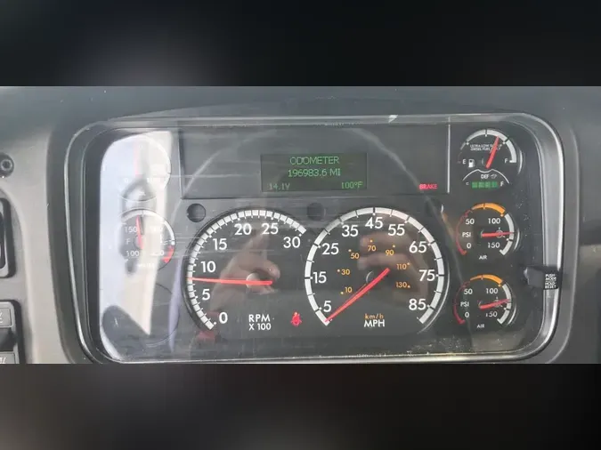 2020 FREIGHTLINER/MERCEDES M2 106
