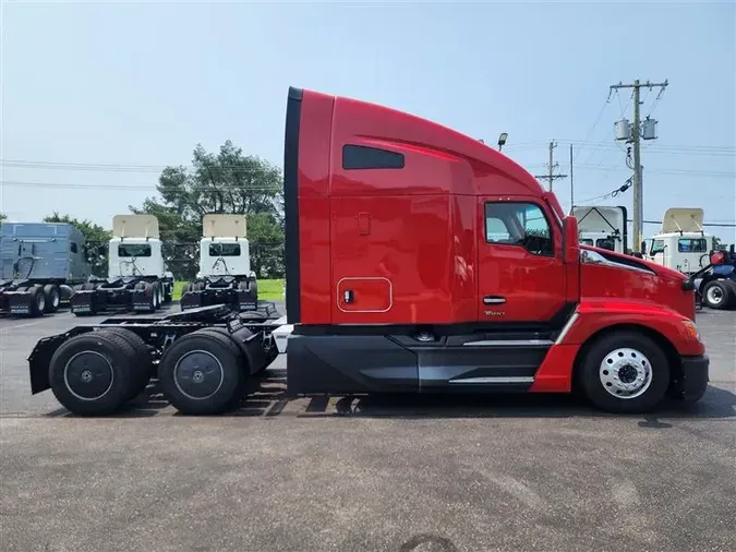 2023 KENWORTH T680