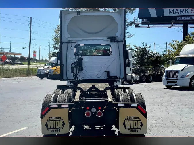 2020 INT LT625 6x4