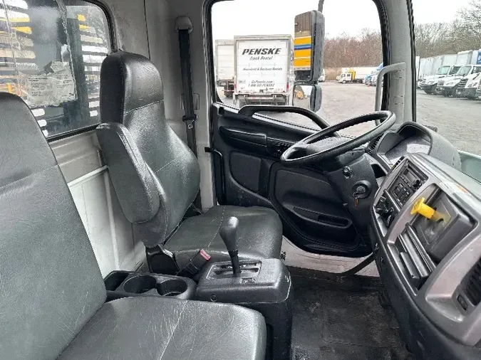 2019 Hino Truck 338