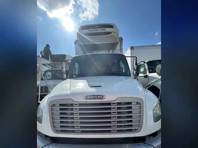 2019 FREIGHTLINER M2 106