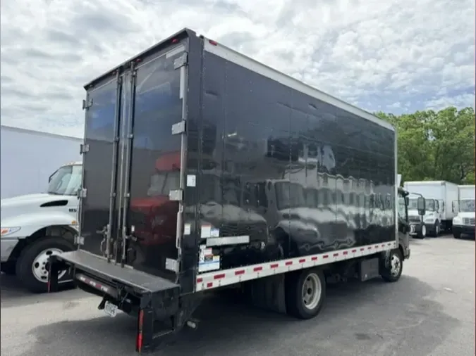 2017 ISUZU NPR