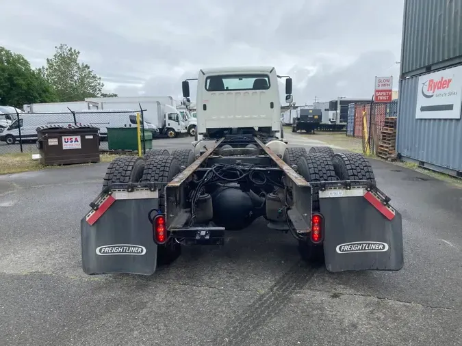2019 FREIGHTLINER/MERCEDES M2 112895c939bc74e53196f5a5342bb59f51a