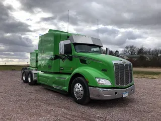 2019 PETERBILT 579