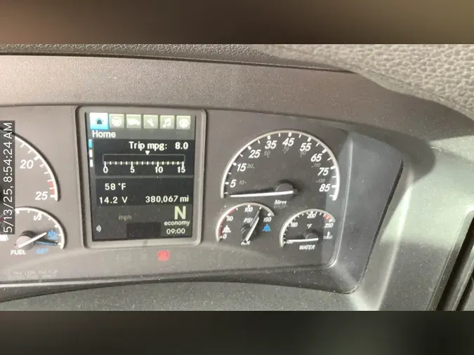 2021 Freightliner Cascadia