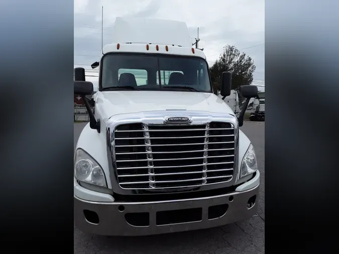 2017 FREIGHTLINER/MERCEDES CASCADIA 125