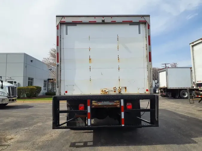2019 FREIGHTLINER/MERCEDES M2 106