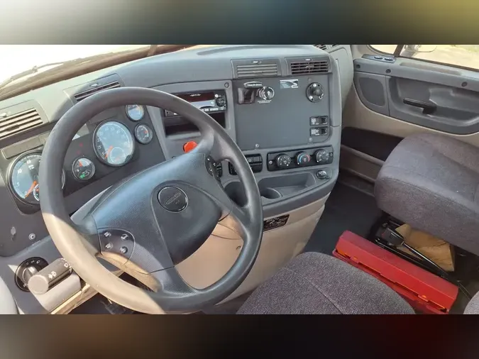 2019 FREIGHTLINER/MERCEDES CASCADIA 125