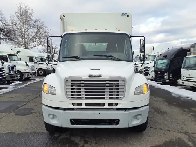 2016 FREIGHTLINER/MERCEDES M2 106