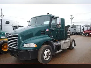 2013 MACK PINNACLE CXU612