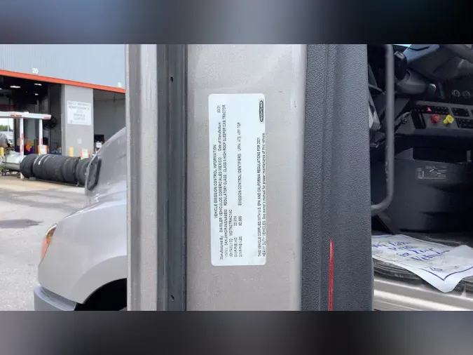 2022 Freightliner Cascadia 126