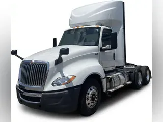 2020 International LT625