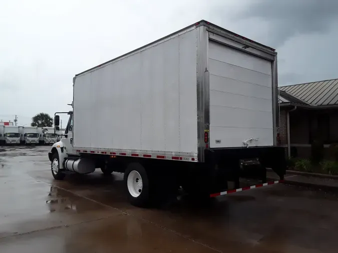 2019 NAVISTAR INTERNATIONAL 4300