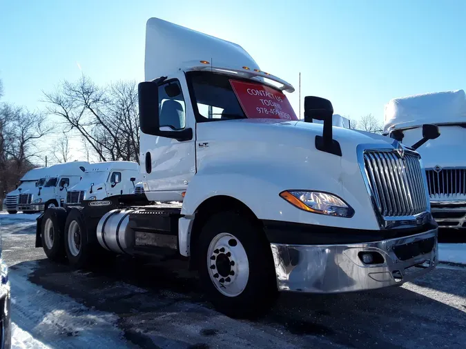 2019 NAVISTAR INTERNATIONAL LT625 DAYCAB T/A