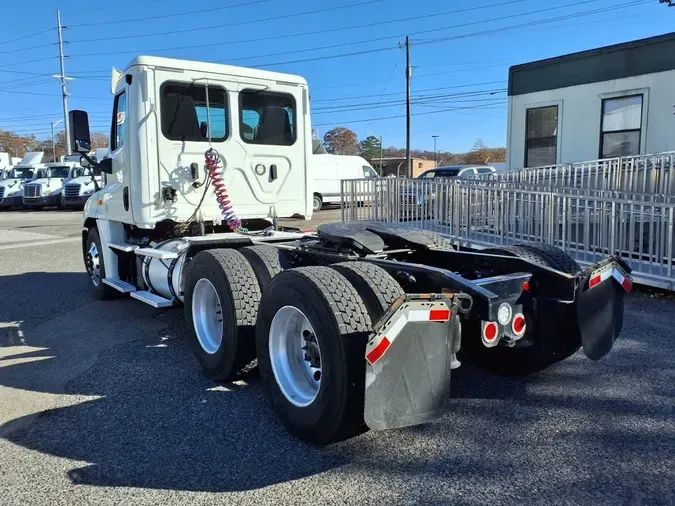 2018 FREIGHTLINER/MERCEDES CASCADIA 1258973dc9b7cc5d9dc244a3262e1212092