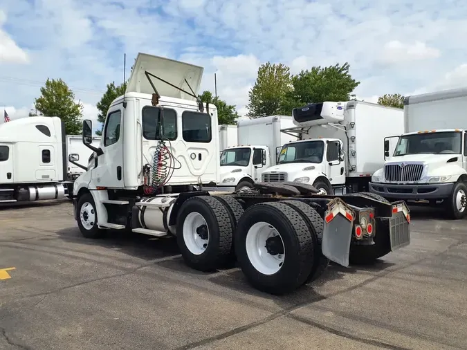 2019 FREIGHTLINER NEW CASCADIA PX12664